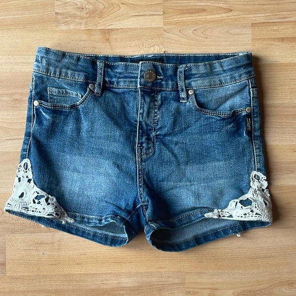 Jean shorts - Picture 1 of 5